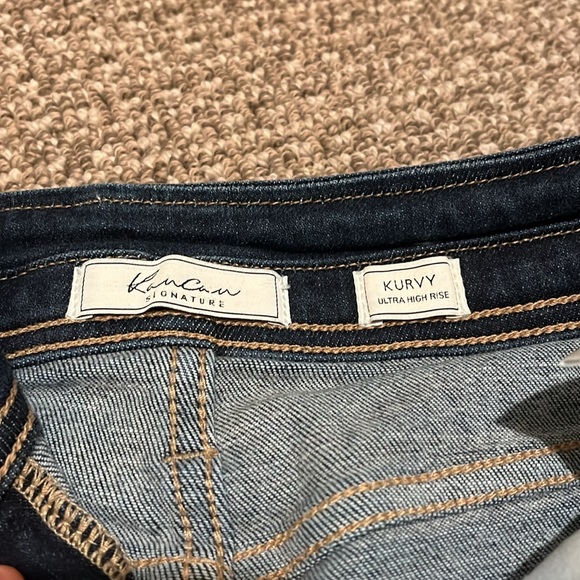 KanCanLadies Jean Shorts - Picture 4 of 5